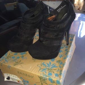 Black mesh suede heels